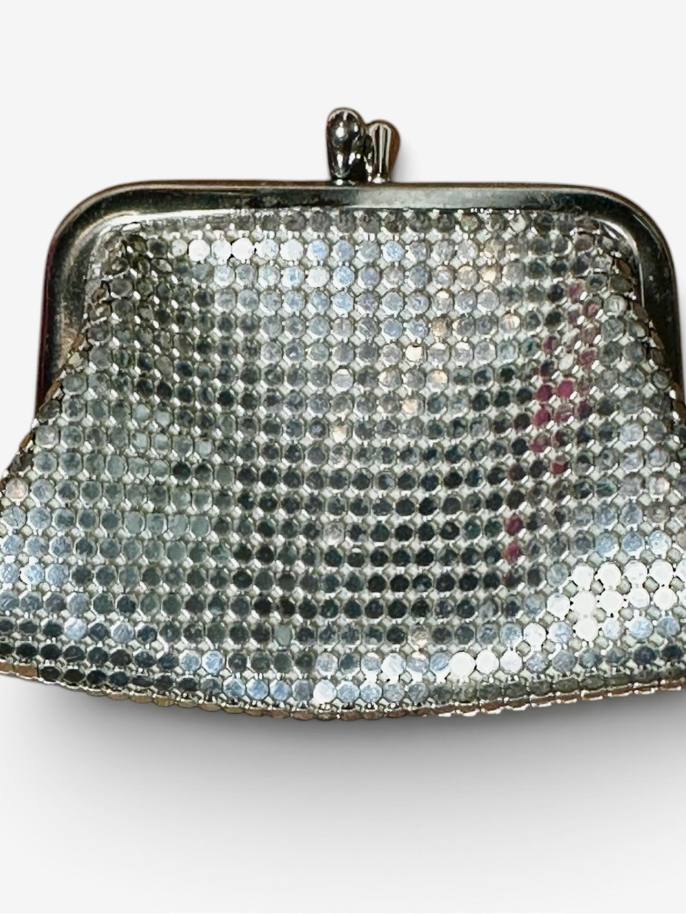 Vintage Silver Metallic Mesh Ladies coin purse Whiting & Davis USA  2.5” Tall